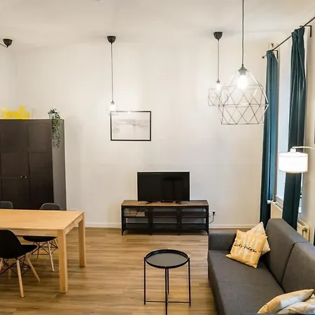 Stylish Loft Close To Boxhagener Platz Berlin Exterior photo